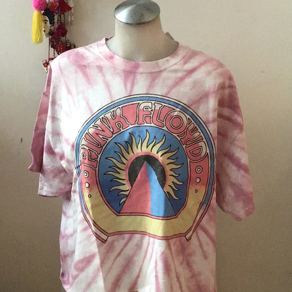 Forever 21 PINK FLOYD CROPPED T 1X